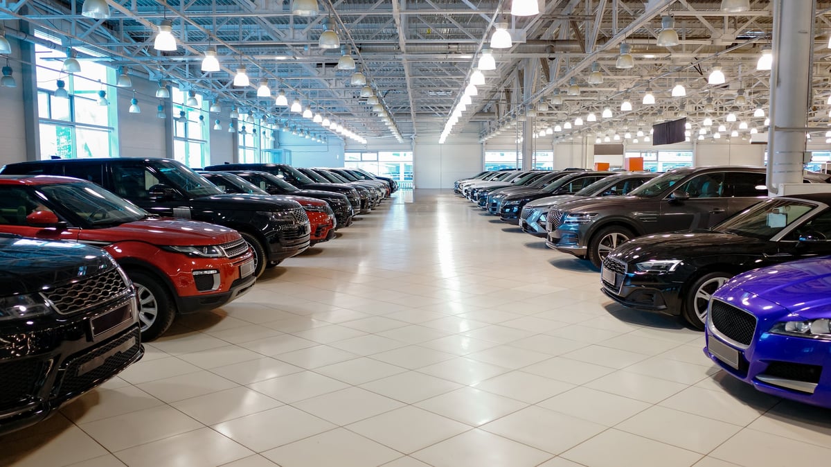 Premium Showroom